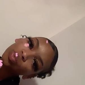 Meet your Posher, Raveyna